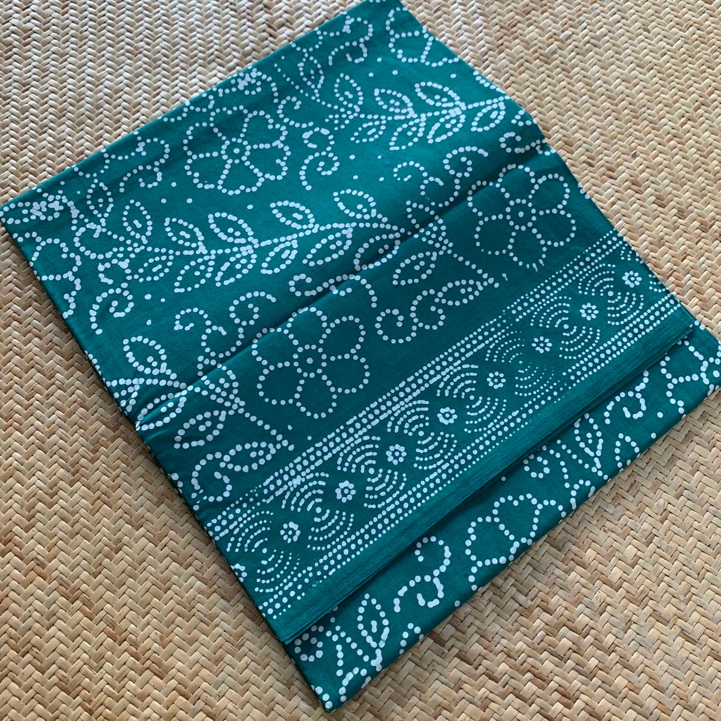 Turquoise Blue Wax Print Sungudi Saree