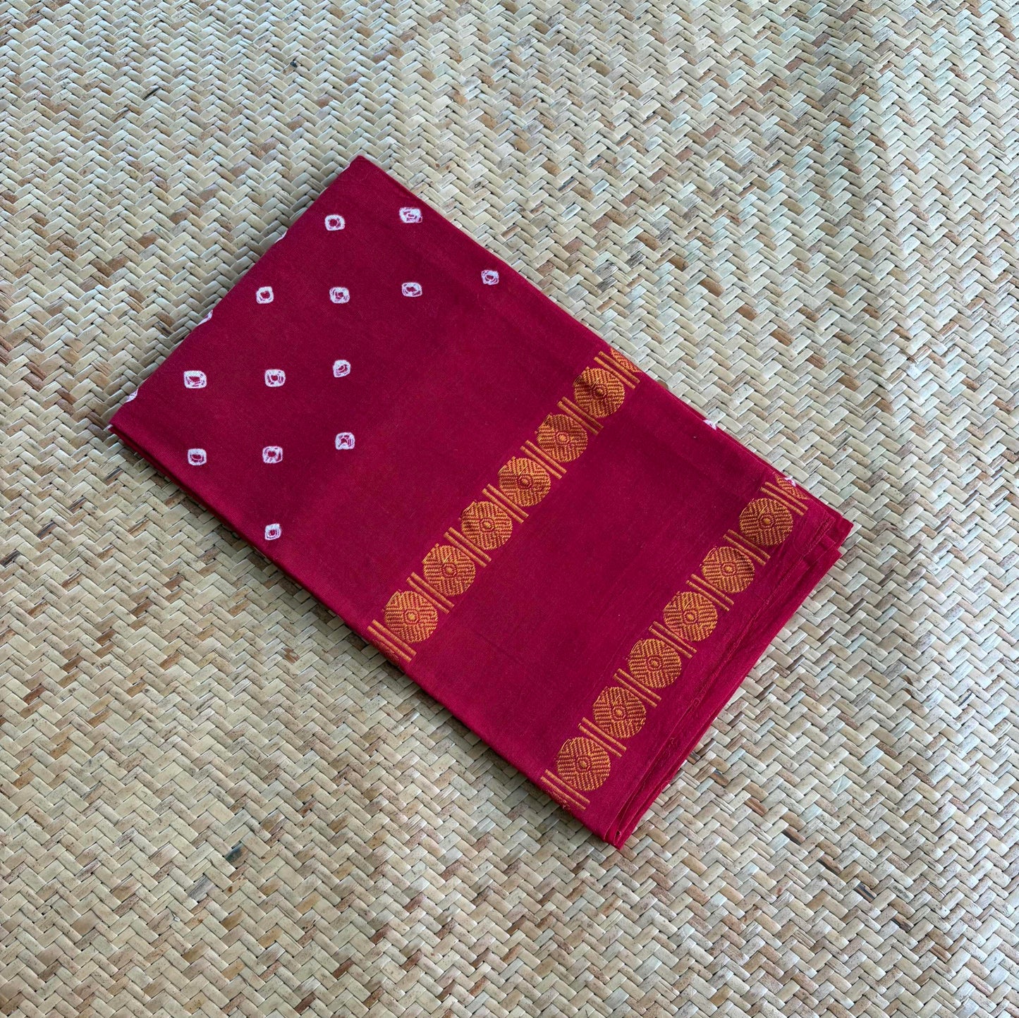 Red, Hand Knotted kaikattu Sungudi, blouse fabric
