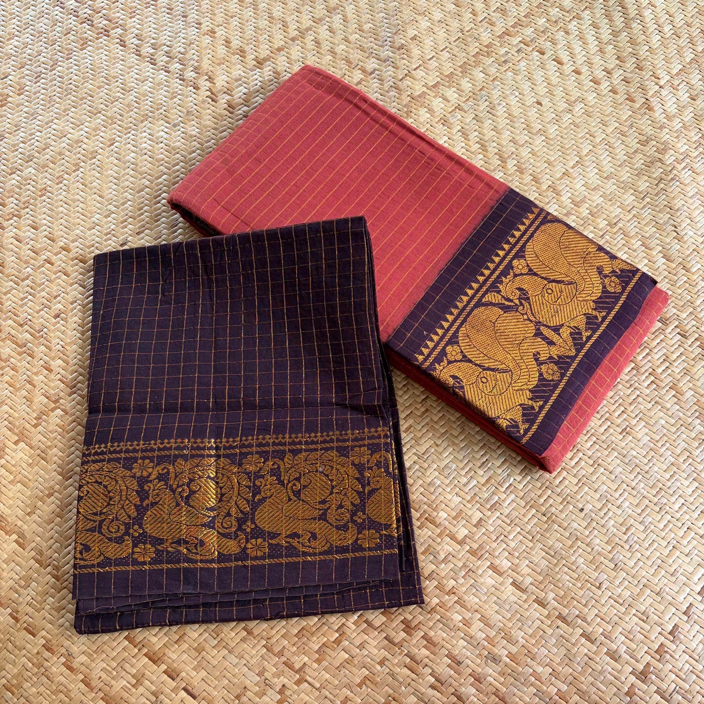 Rust, Zari Kattam Sungudi