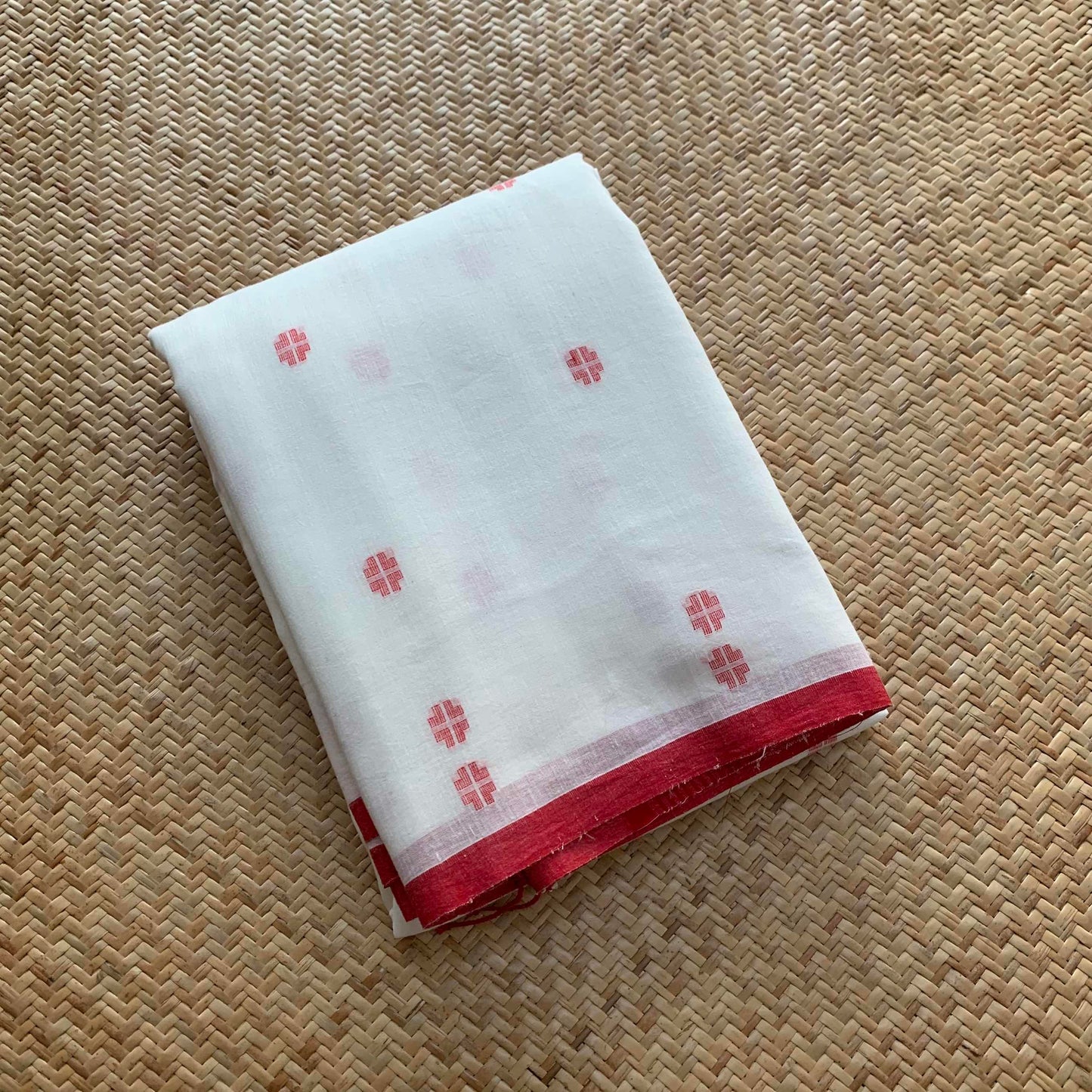 Pure White, Handwoven Jamdani Soft cotton Saree