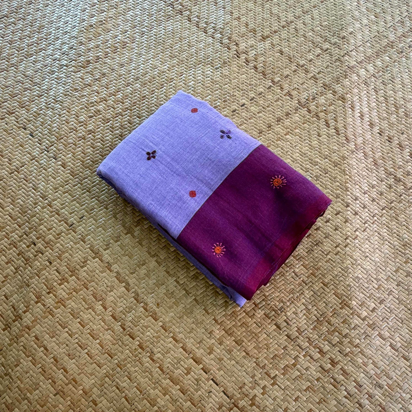 Aruppukottai Handloom Saree with multi colour thread Lambamdi embroidery