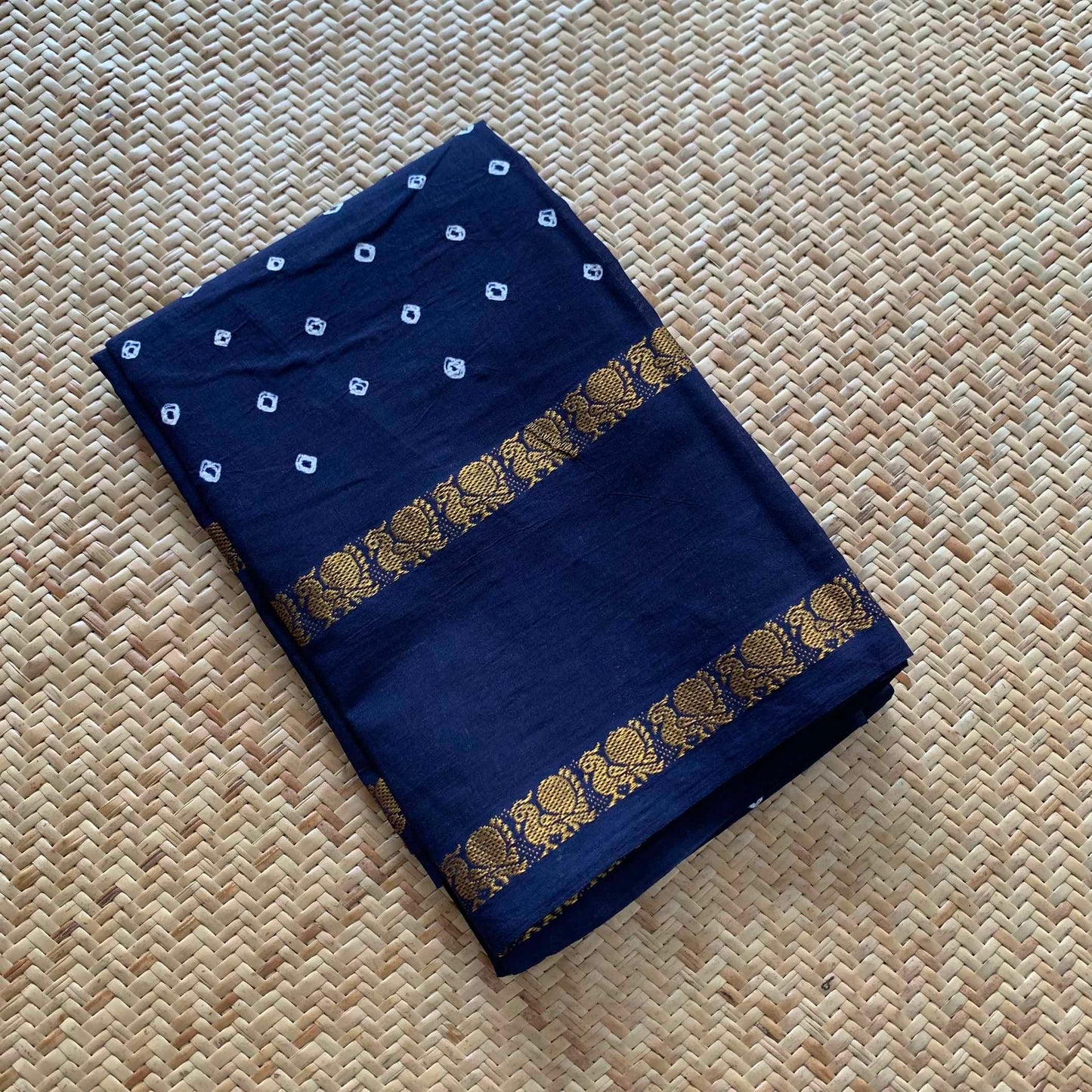 Navy Blue, Hand Knotted kaikattu Sungudi, blouse fabric