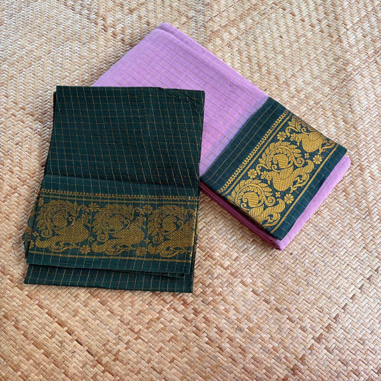 Lavender, Zari Kattam Sungudi