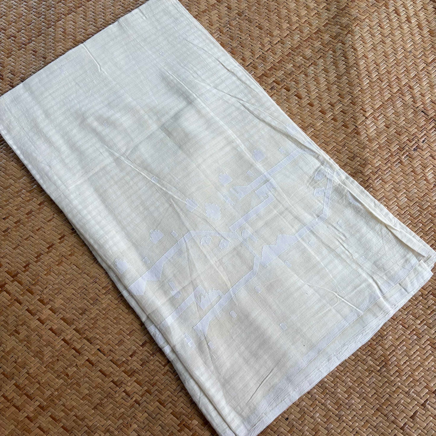 Jamdani Handloom Cotton Running Fabric, Off white