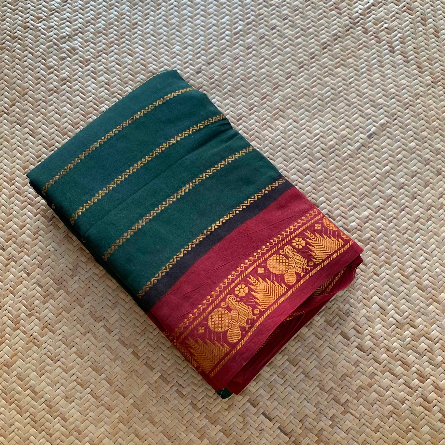 Bottle Green, Madurai Sungadi Saree With Butta