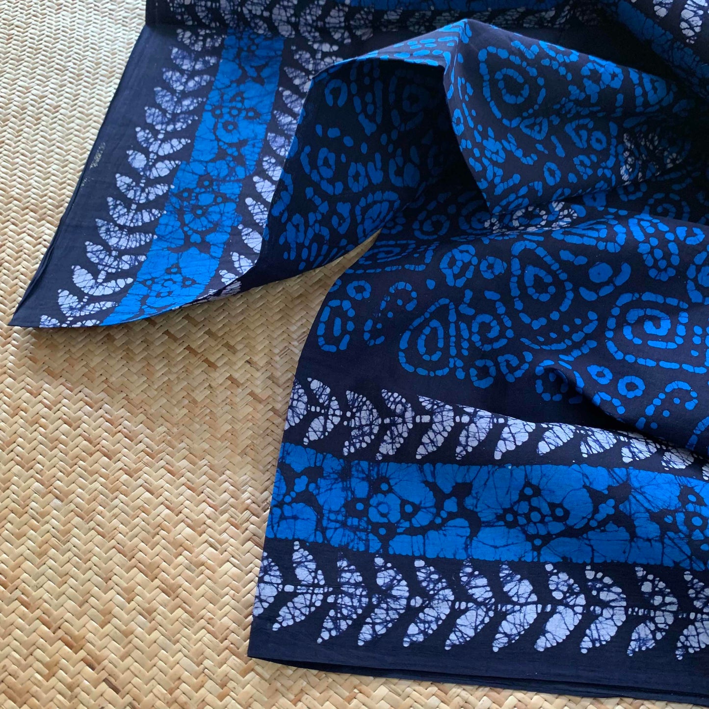 Blue Wax Print Sungudi Saree