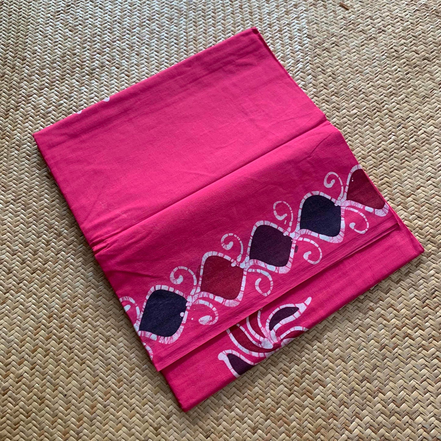 Pink Wax freestyle Art Sungudi Saree, Hand Drawn