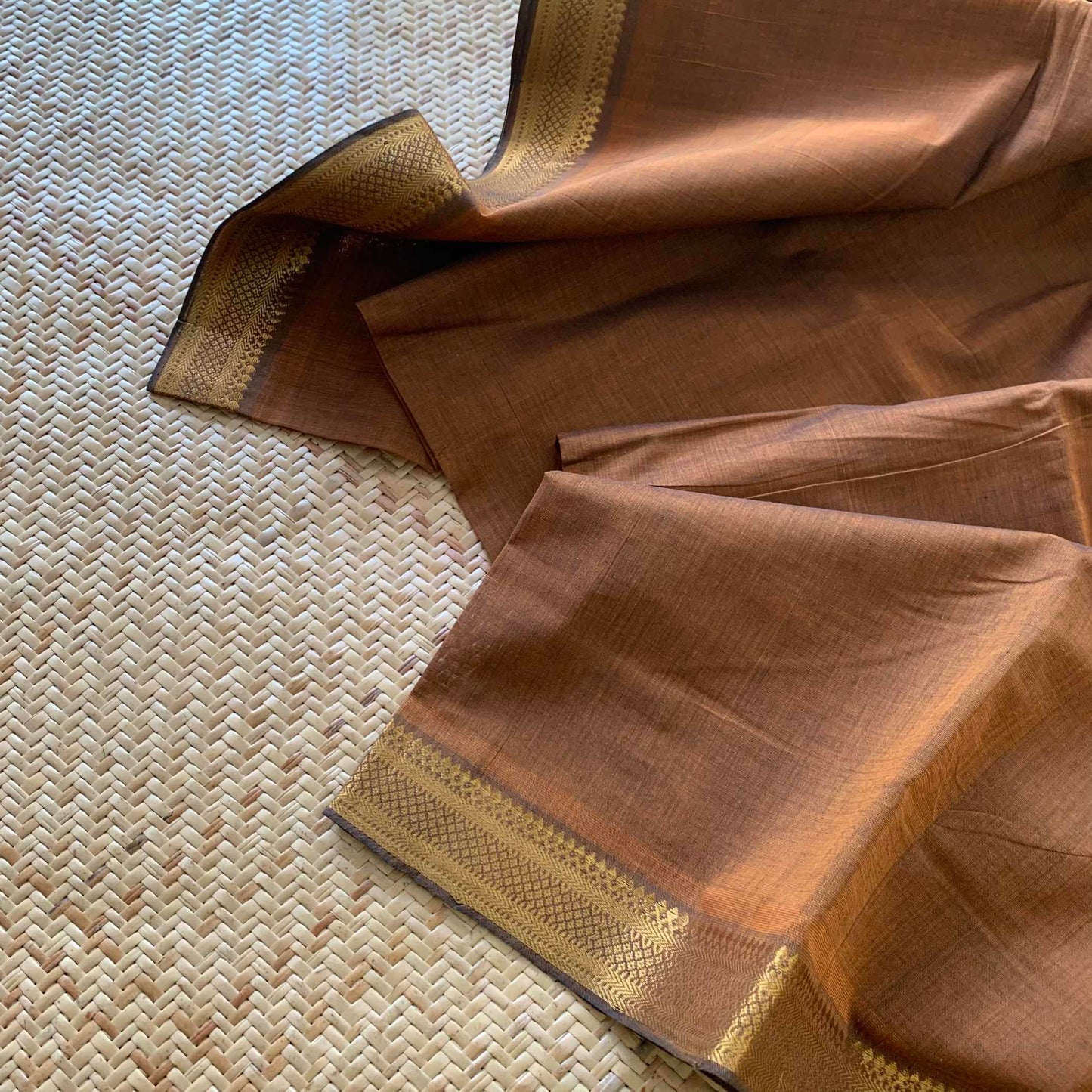 Magalagiri Handwoven Cotton Saree, Brown