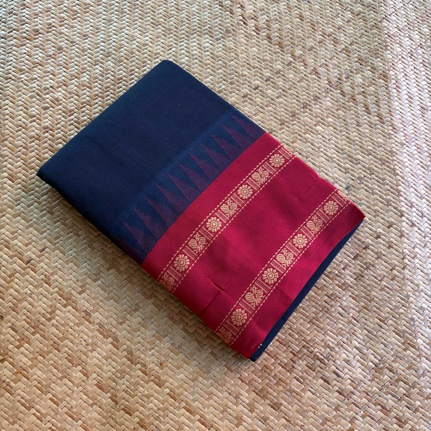 Chettinad Cotton Saree, Navy Saree with Korvai Border