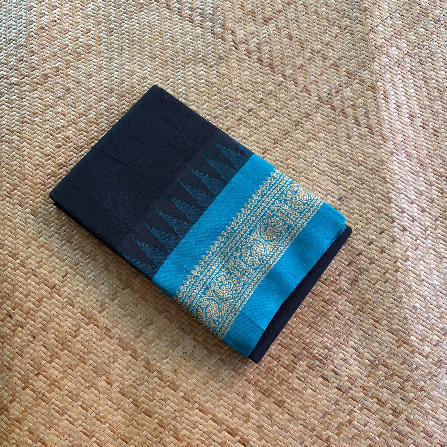Chettinad Cotton Saree, Black Saree with Korvai Border