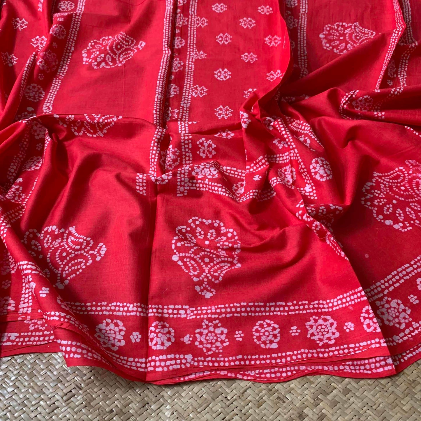 Solid Red Wax printed, Mercerized sungudi