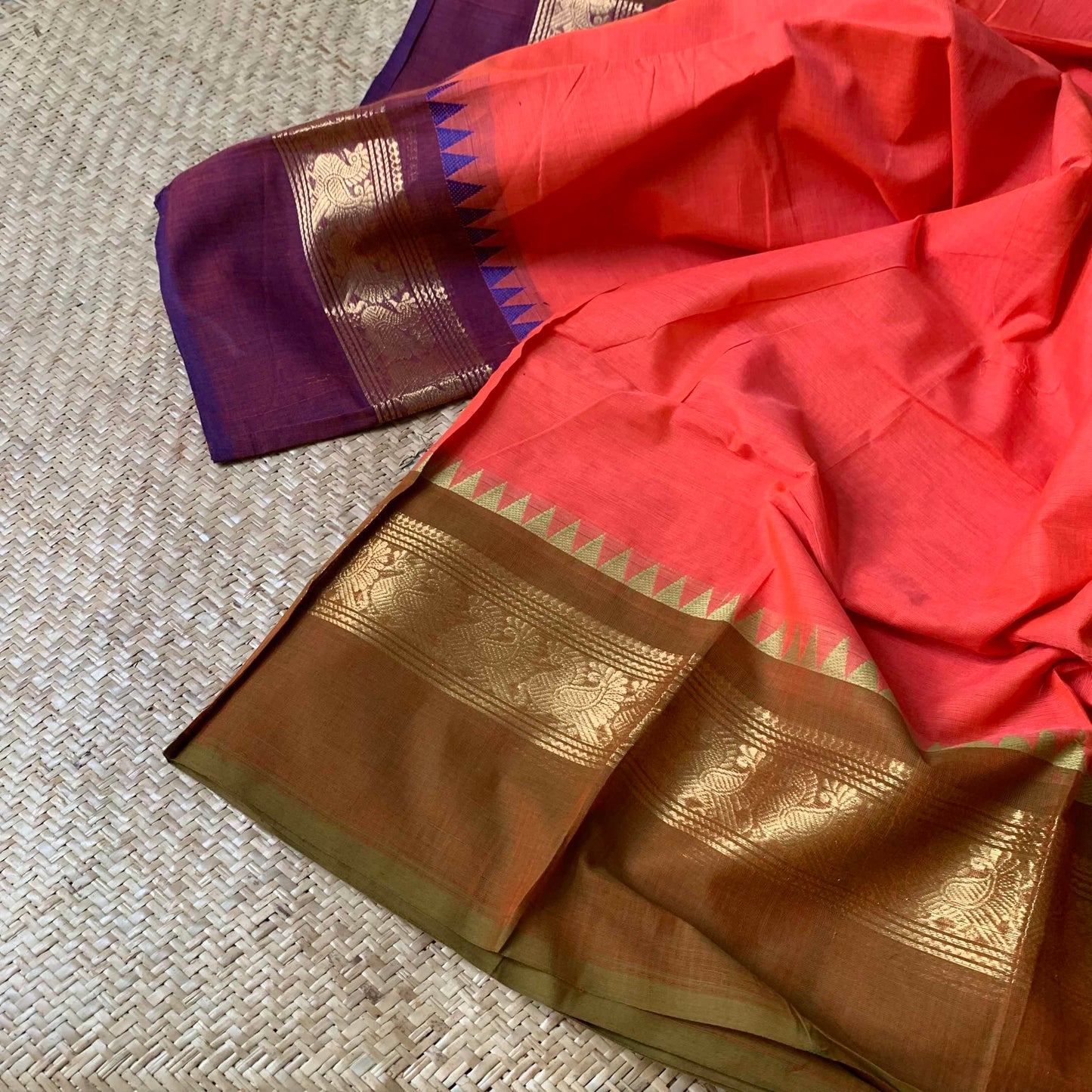 Chettinad Cotton Saree, Pink Double Tone Saree with Olive Green Ganga Jamuna Border