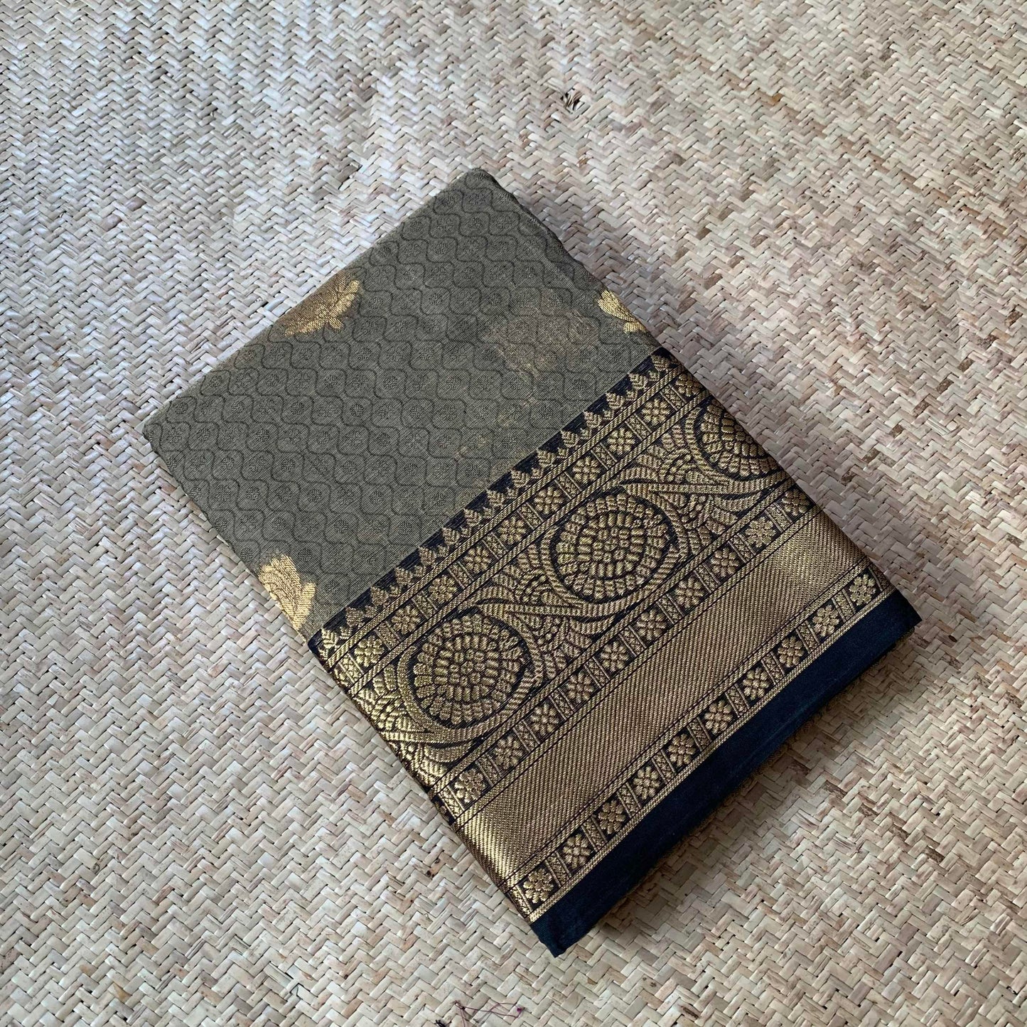 Kanchipuram Cotton Saree, Grey Jacard Saree with Black Border