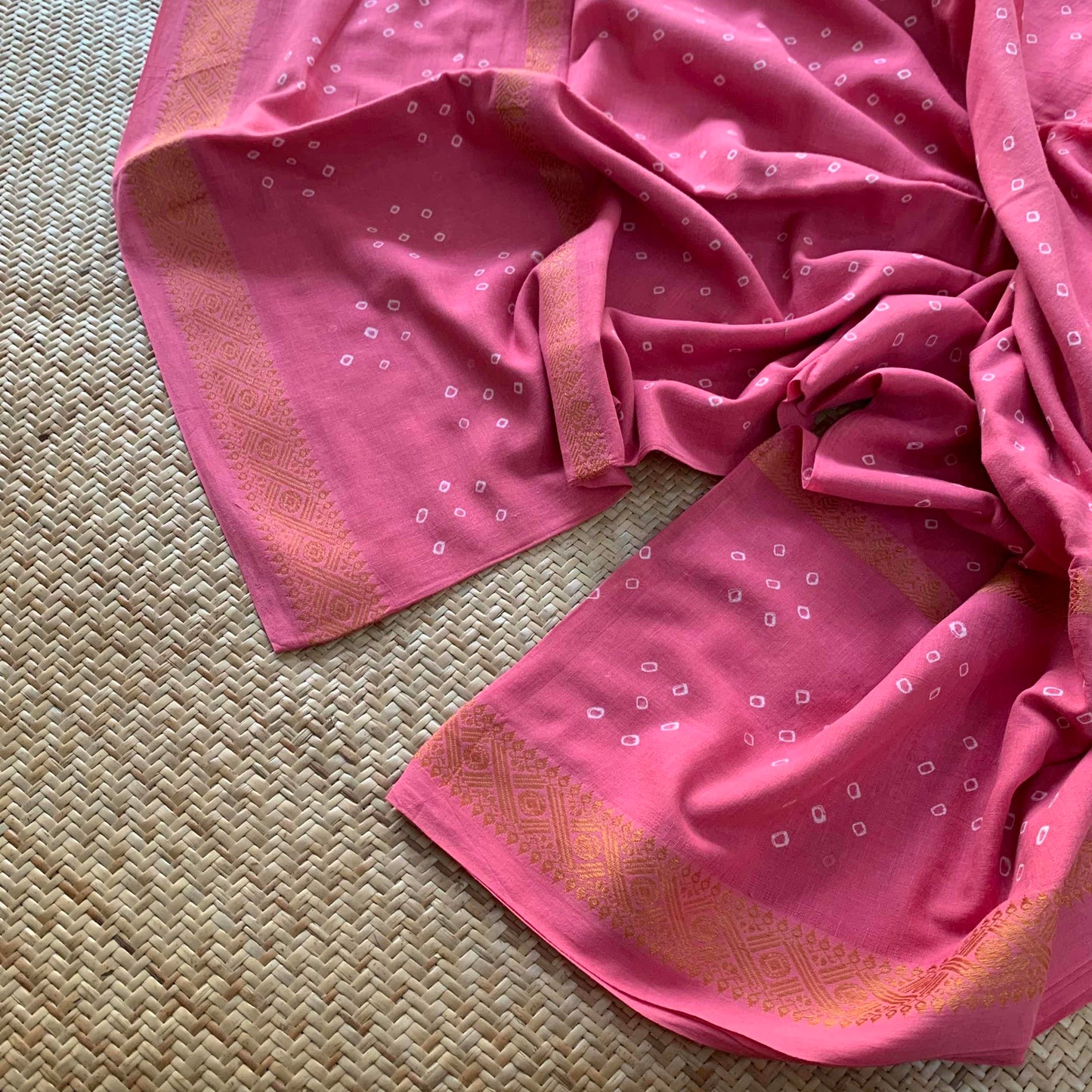 Pink Saree, Natural Dying Hand knotted Sungudi Cotton saree, Kaikattu Sungadi