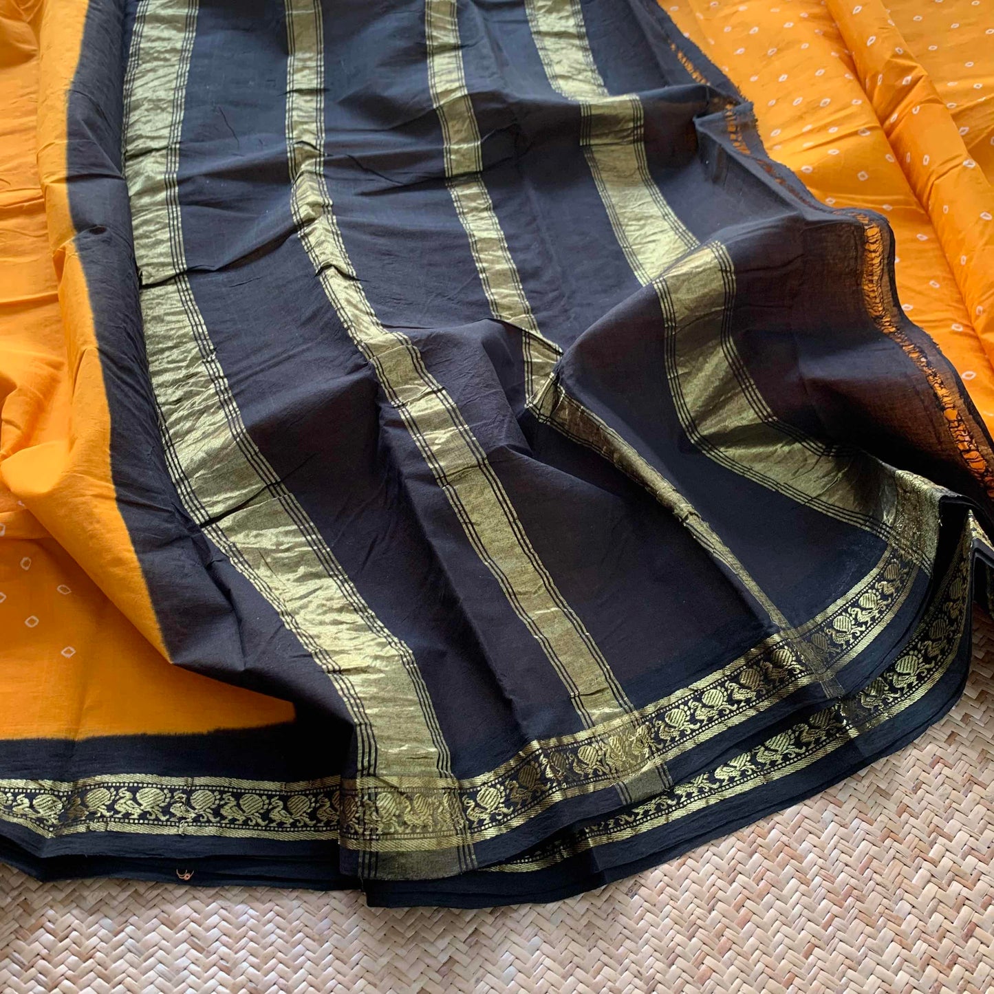 Yellow Saree With Black Border , Hand knotted Sungudi On a Hand woven Cotton saree, Kaikattu Sungadi