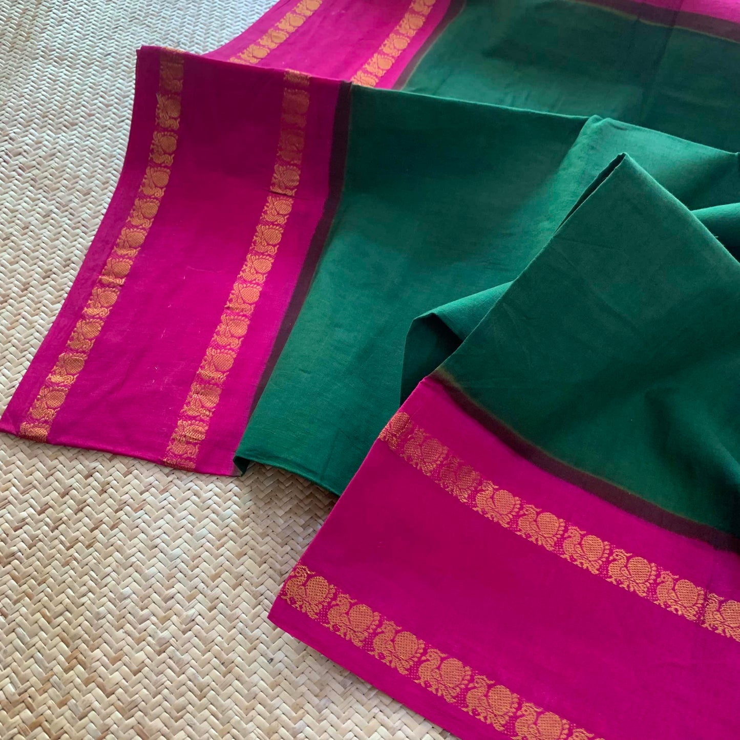 Dark Green Saree With Pink Border, Zari Annam Rettai Pettu Border , Clamp dyed (Kattu sayam).