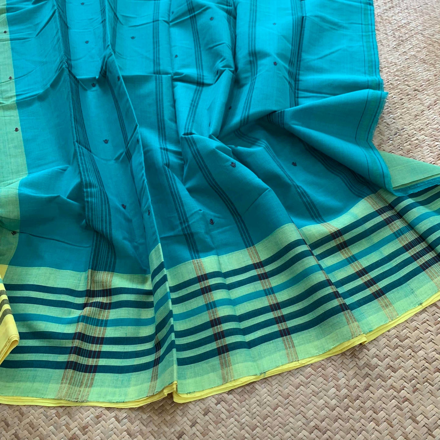 Arupukottai Handwoven Saree, Green