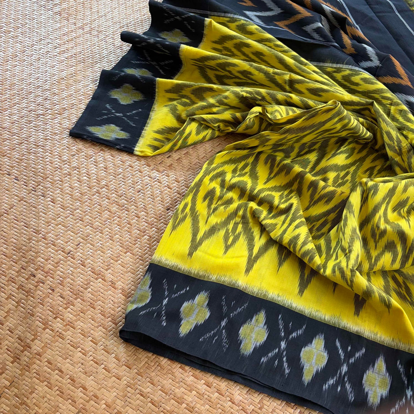 Lime, Pochambally Ikkat Hand Woven Cotton Saree