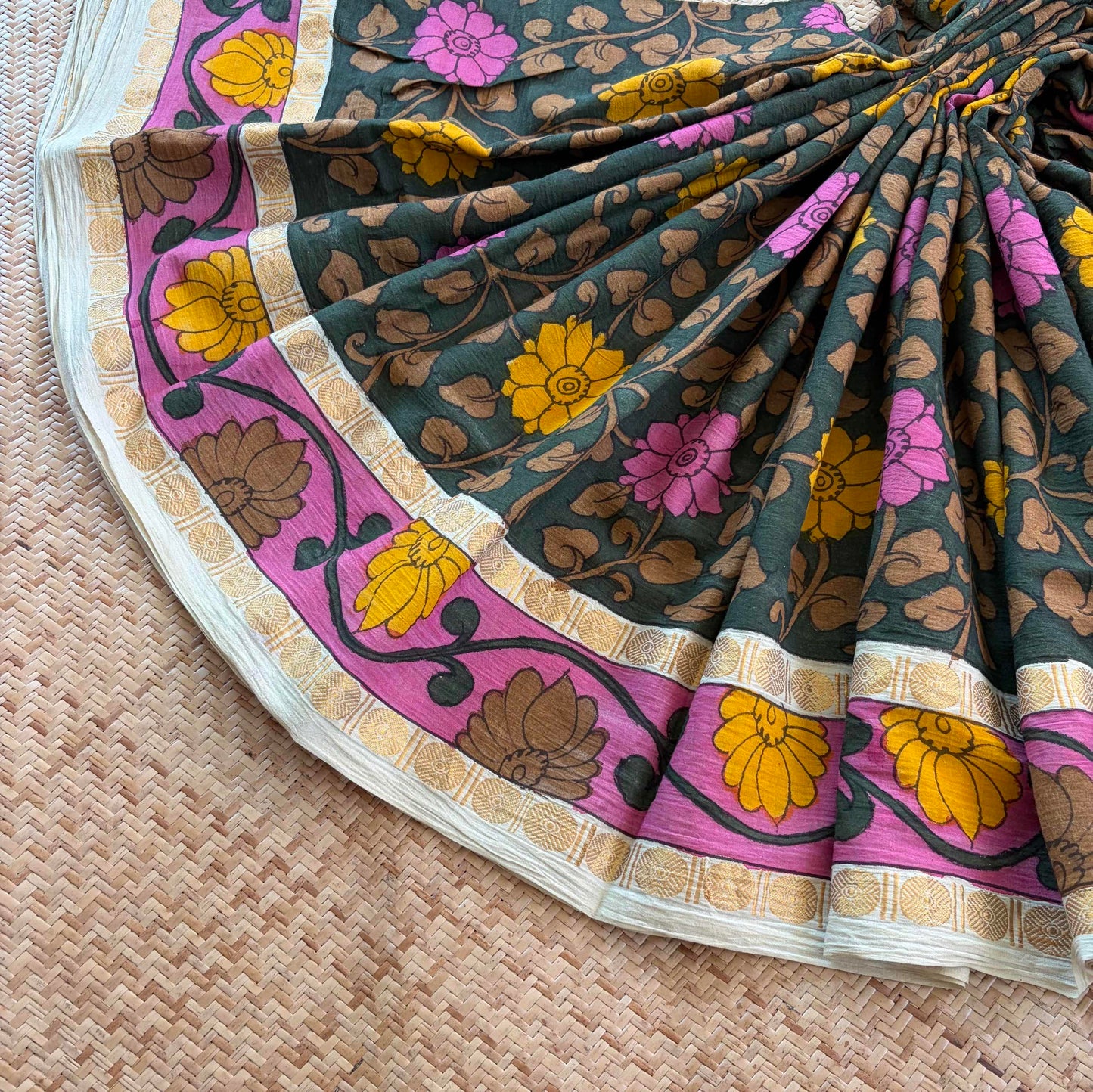 Green Kalamkari Hand Painted on Cotton Sungudi Saree With Blouse