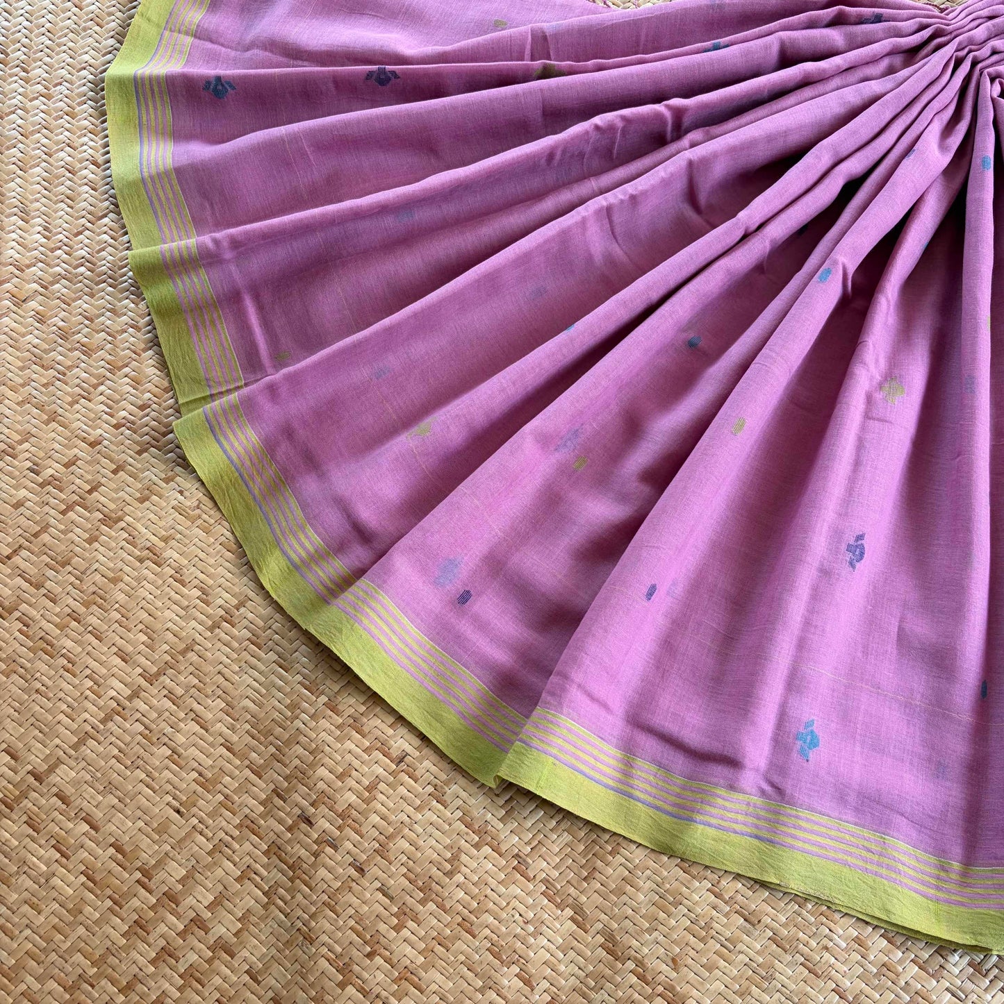Dusty Pink Handwoven Jamdani Soft cotton Saree