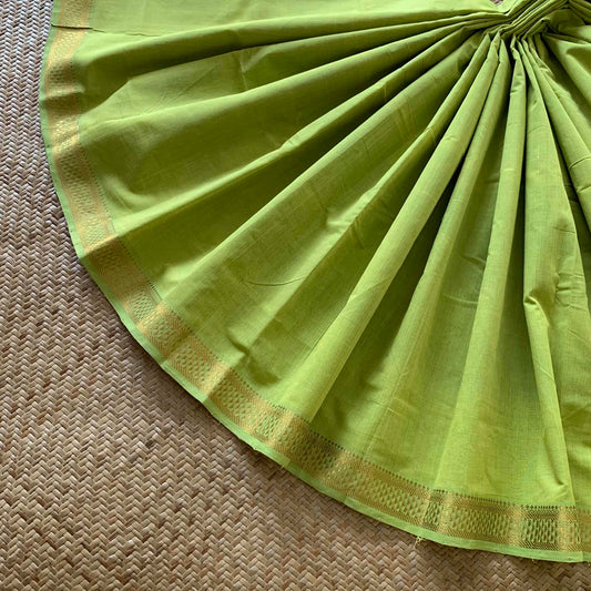 Magalagiri Handwoven Cotton Saree, Green