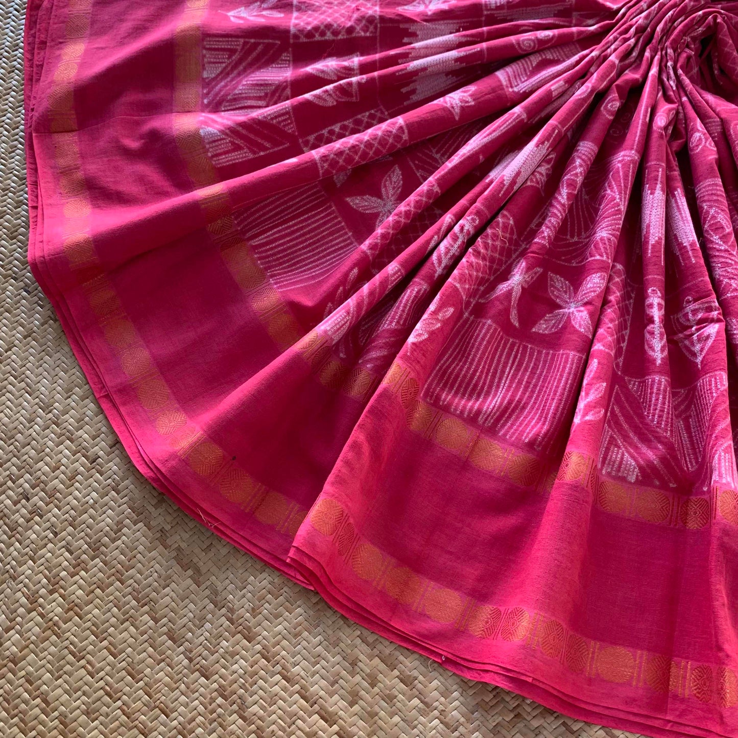 Frames - Pink , Hand Crafted Shibori Sungudi Cotton Saree