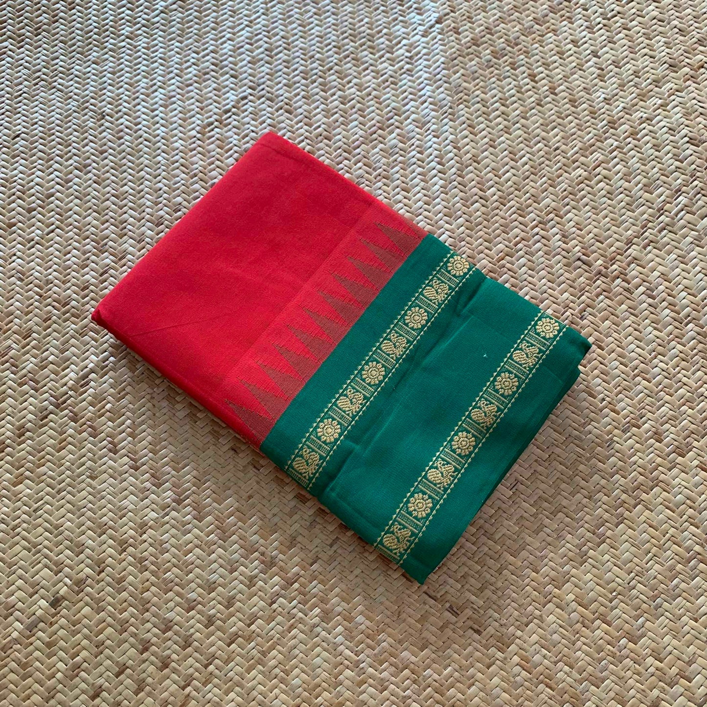 Chettinad Cotton Saree, Red Saree with Korvai Border