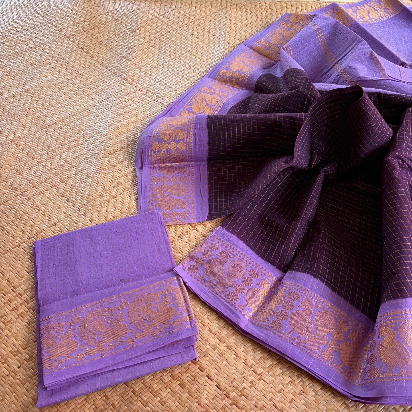 Jamun, Zari Kattam Sungudi