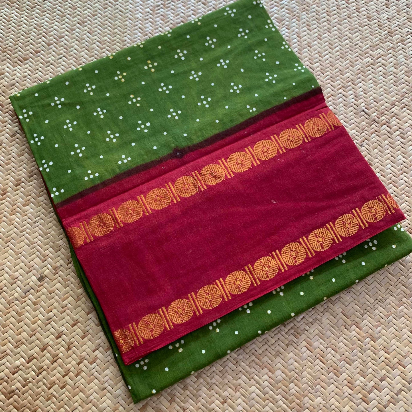 Green With White Wax Print, Rettai Pettu Sungudi Cotton Sarees