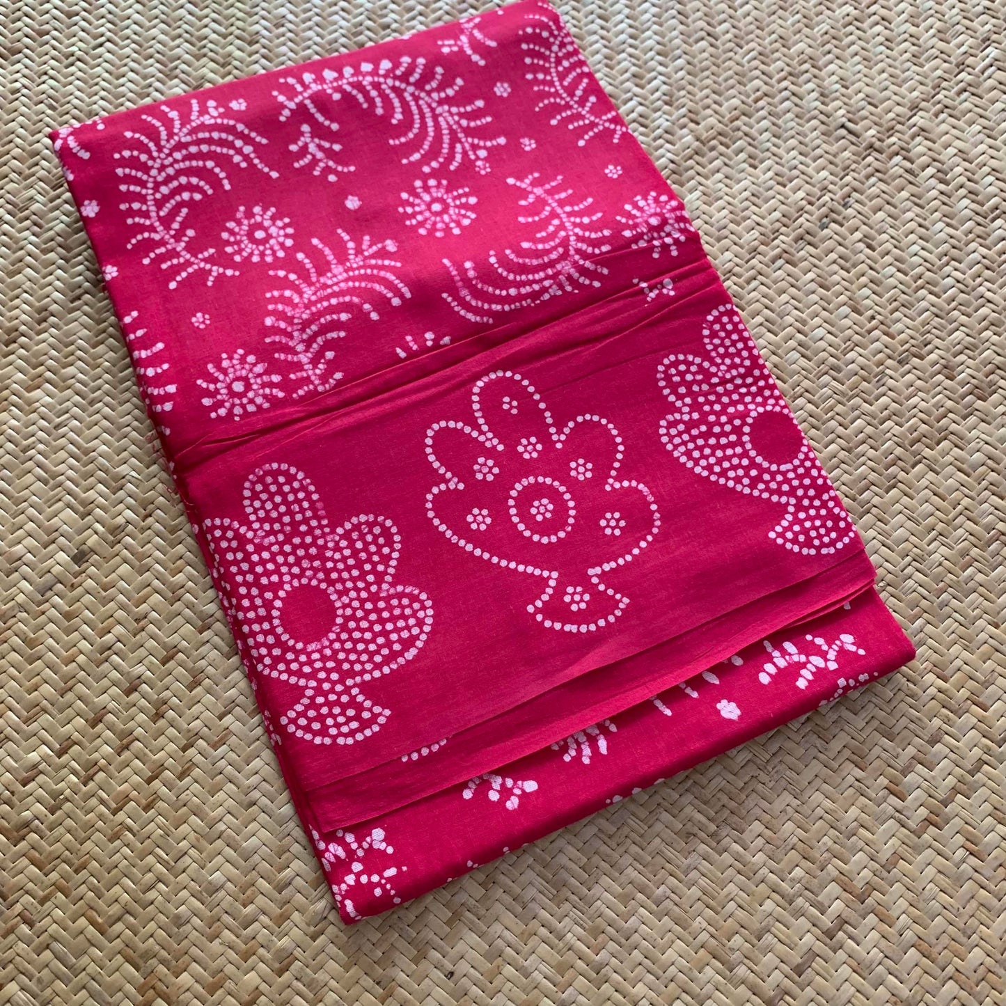 Pink Hand Crafted wax print Sungudi Mul Mul Cotton Saree