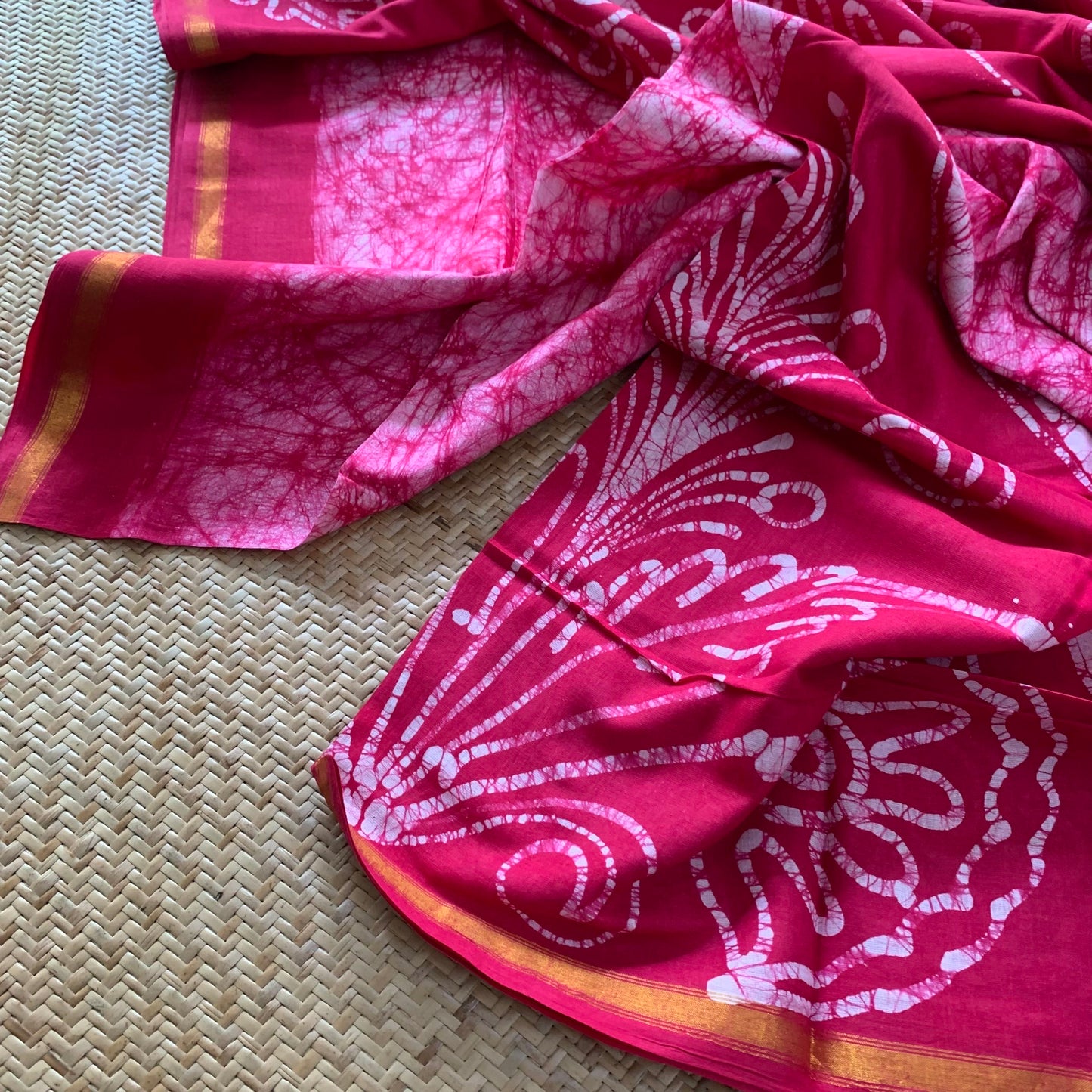 Pink Hand Crafted wax print Sungudi Mul Mul Cotton Saree