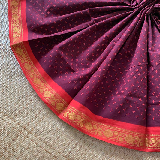 Beetle nut Brown With Red Wax Print, Half Fine Zari Premium Sungudi Cotton Sarees