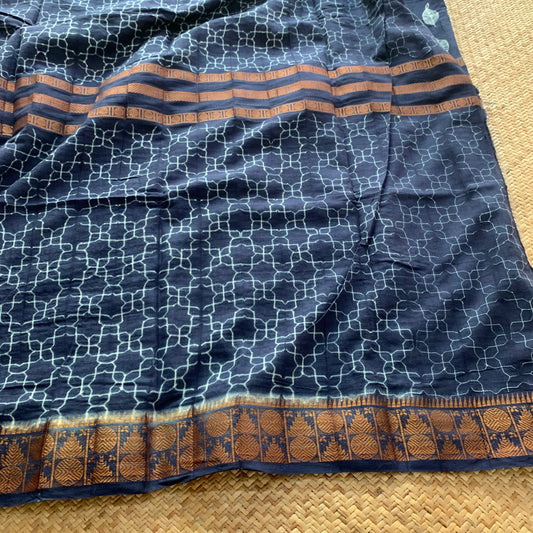 Navy, Hand Crafted Shibori Sungudi Cotton Saree