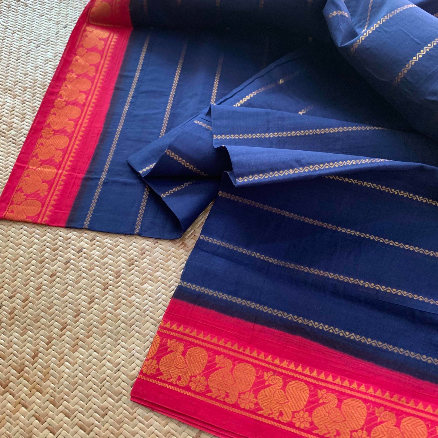 Navy Saree With Pink Border, Zari Velthari Madurai Sungadi Saree