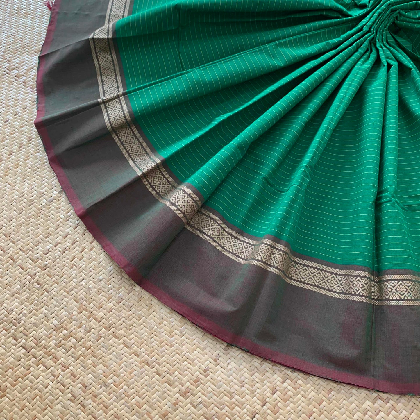 Arupukottai Handwoven Saree, Green