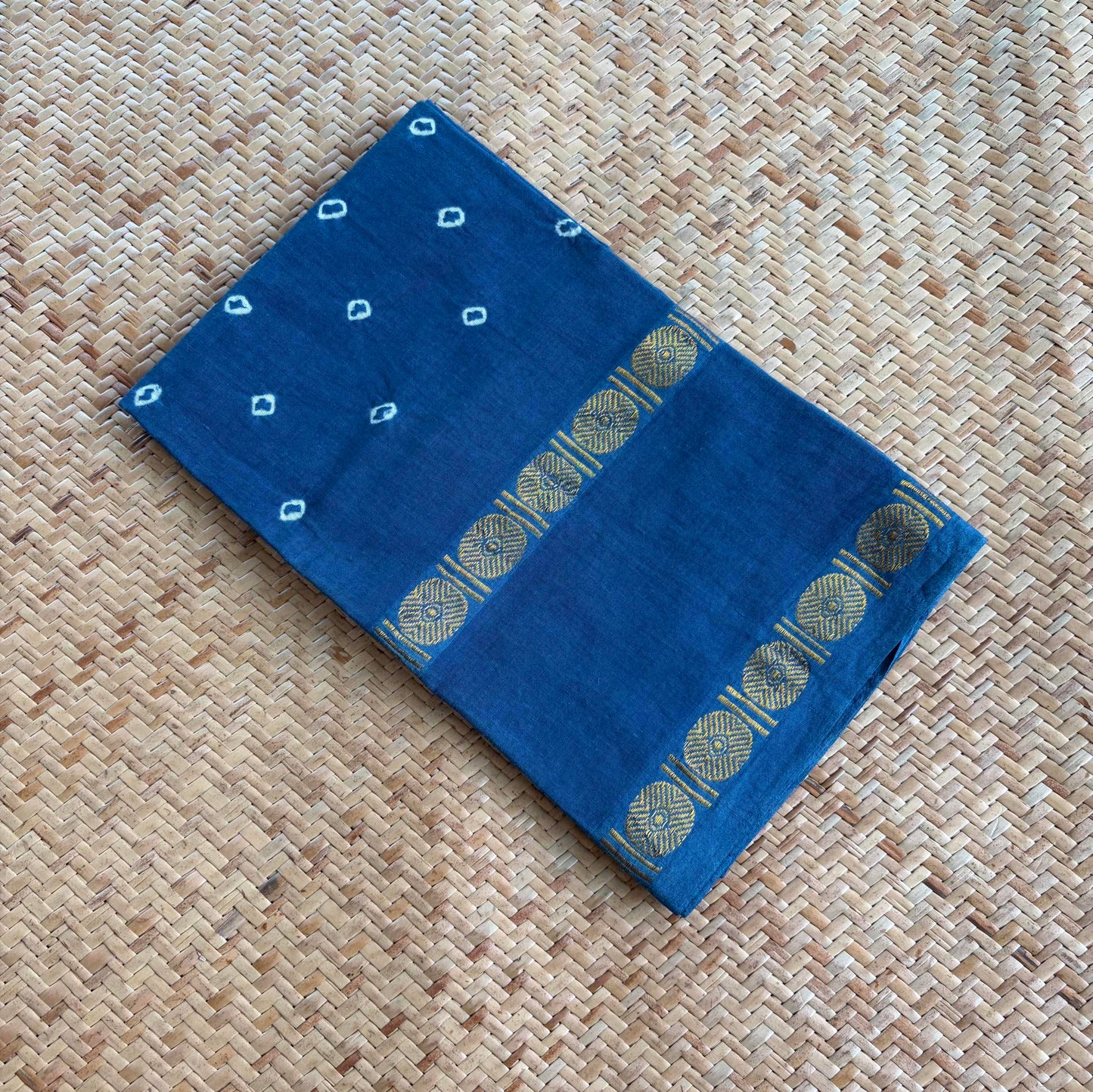 Indigo, Hand Knotted kaikattu Sungudi, blouse fabric