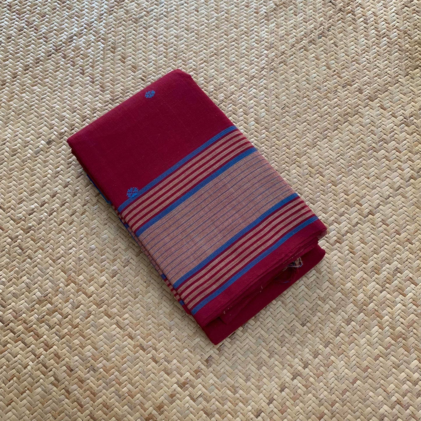 Arupukottai Handwoven Saree, Maroon