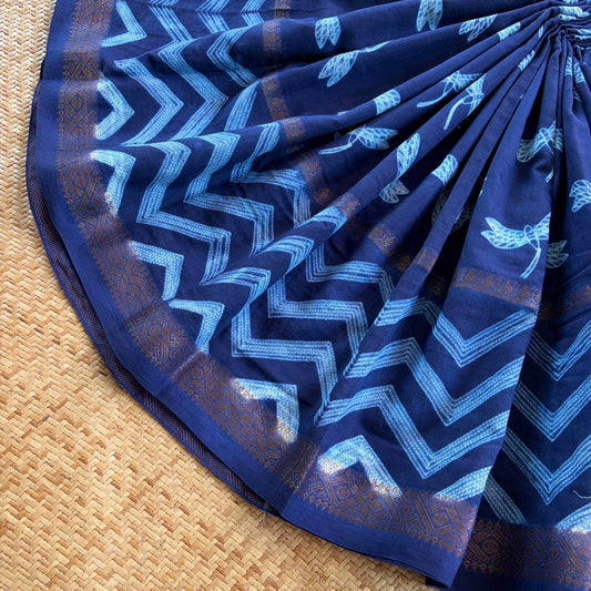 Indigo , Hand Crafted Nui Shibori Sungudi Cotton Saree