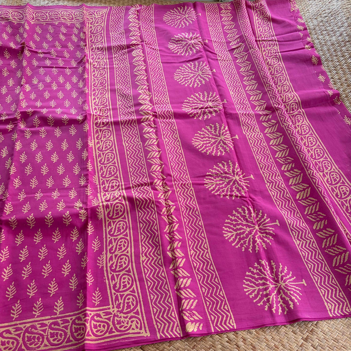 Mul Mul Cotton saree, Hand Block Printed, Pink