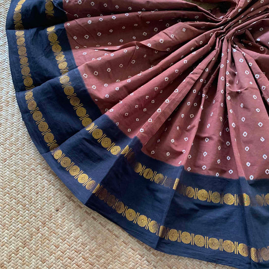 Brown Saree With Black Border, Hand knotted Sungudi On a Rudraksham Border Cotton saree, Kaikattu Sungadi