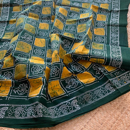 Green Wax Print Sungudi Saree