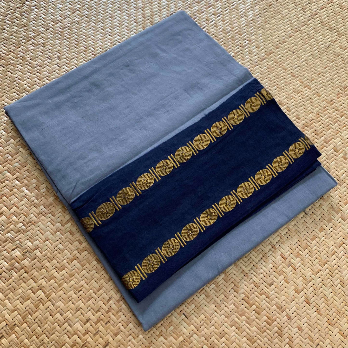 Grey Saree Navy  Border, Zari Rudrasham Rettai Pettu Border , Clamp dyed (Kattu sayam).