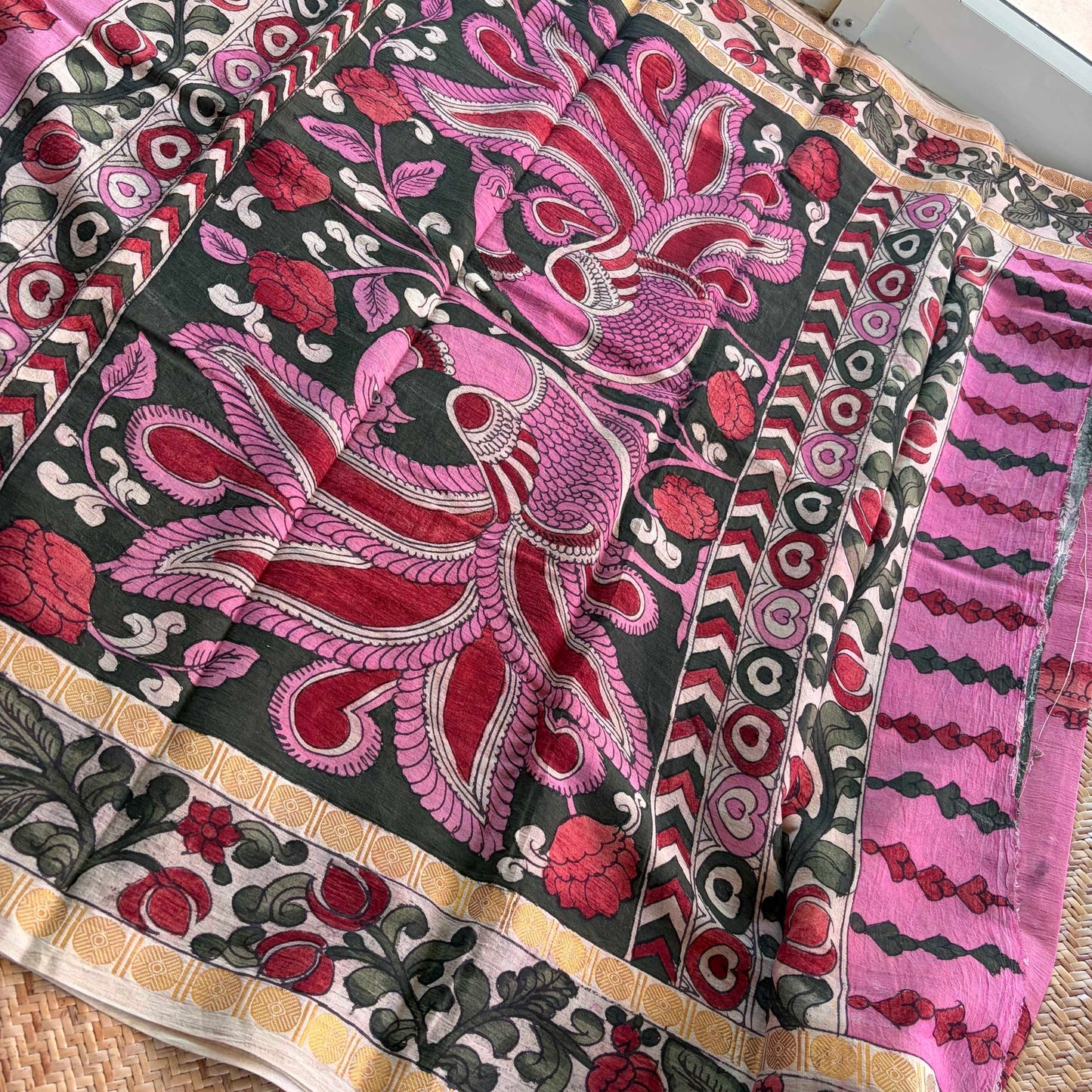 Dusty Pink Kalamkari Hand Painted on Cotton Sungudi Saree With Blouse