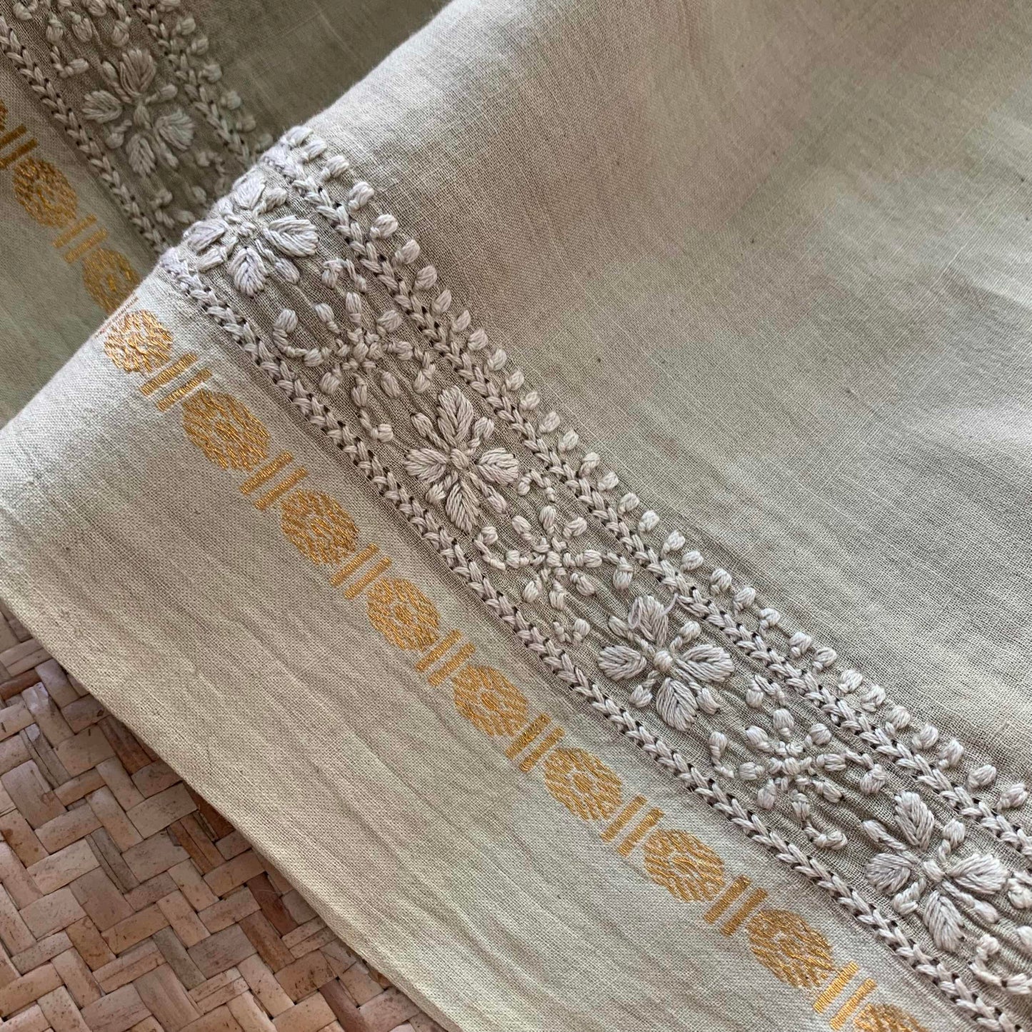 Madisar  9.8 Yards, Hand Embroidered Chickankari On Madurai Cotton Saree With Zari