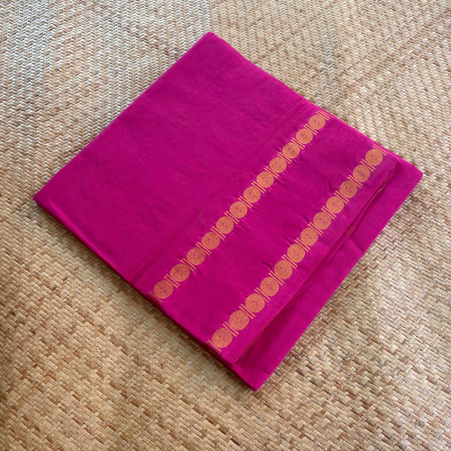 Rani Pink Saree With Running Blouse , Zari Rudraksham Rettai Pettu Border , Clamp dyed (Kattu sayam)