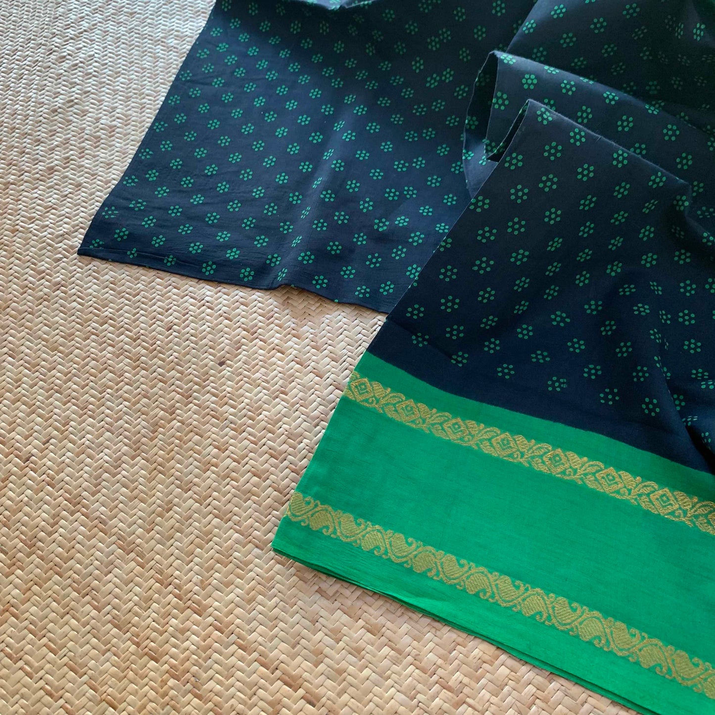 Black Saree With Green Wax Print, Half Fine Zari Premium Sungudi Cotton Sarees