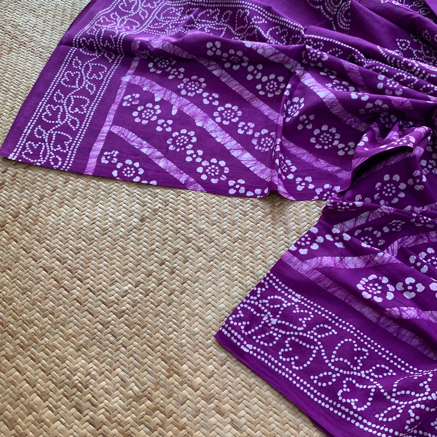 Purple Hand Crafted wax print Sungudi Mul Mul Cotton Saree