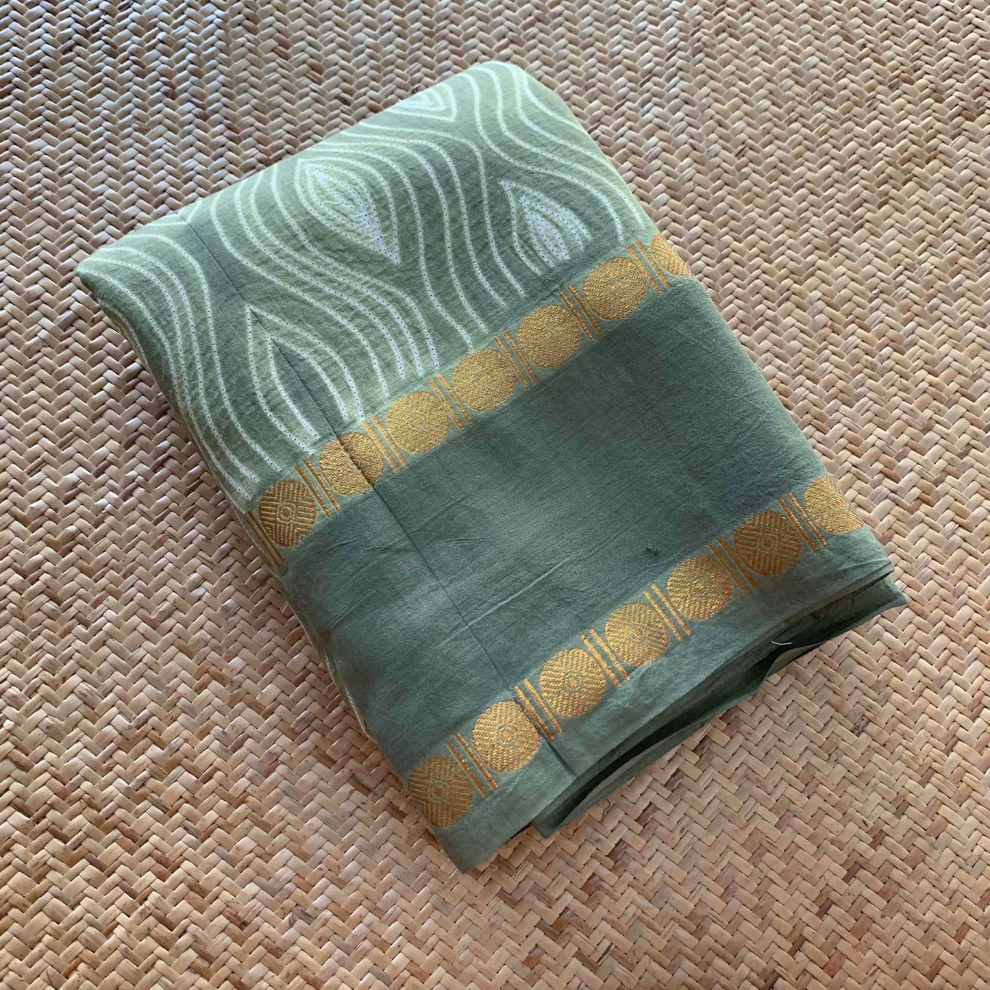 Wood Grain - Sage Green, Hand Crafted Shibori Sungudi Cotton Saree