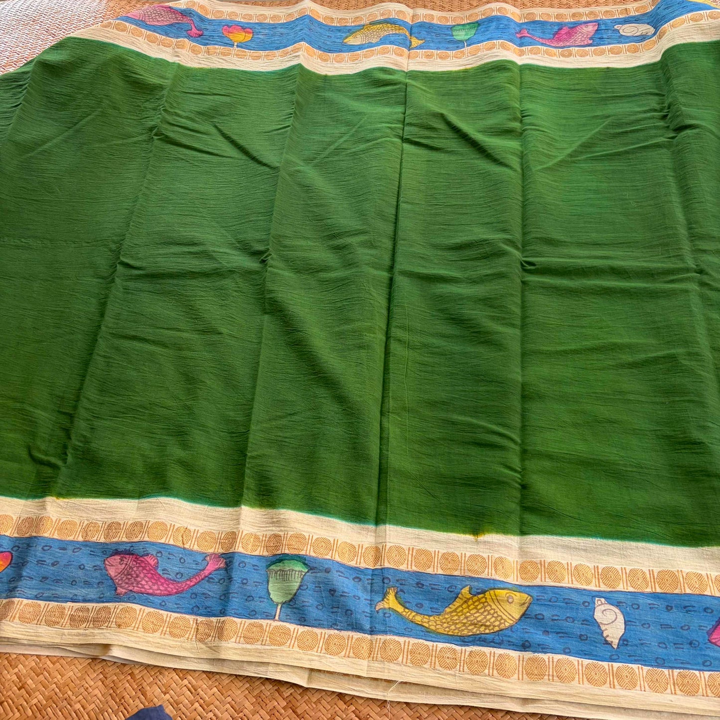 Fish 🐋 - Kalamkari Hand Painted on a Madurai Sungudi Cotton saree. With Blouse