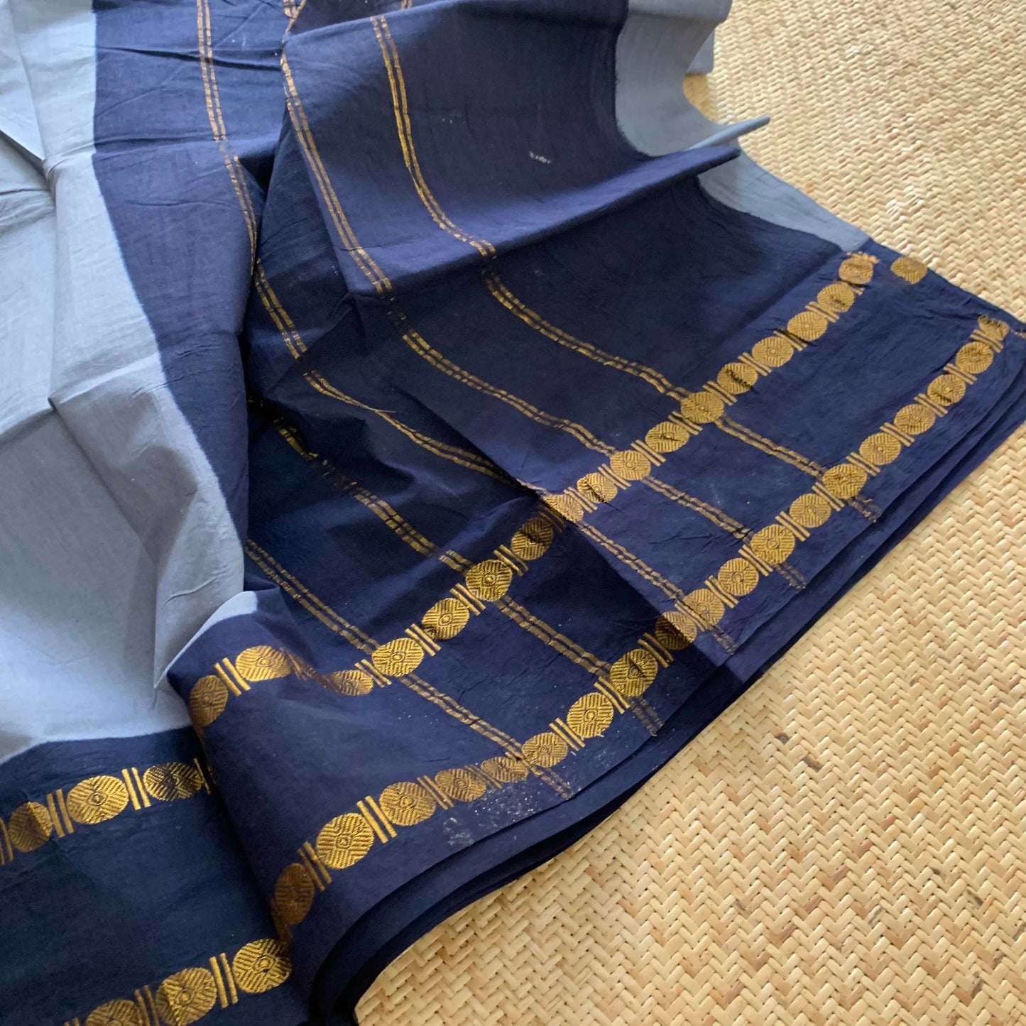 Grey Saree Navy  Border, Zari Rudrasham Rettai Pettu Border , Clamp dyed (Kattu sayam).